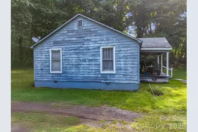 126 Bittle Street, Forest City, NC 28043 - Photo 2