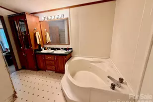1668 Lane Rd, Mount Holly, NC 28120 - Photo 4