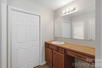 11813 Moonridge Drive, Charlotte, NC 28226 - Photo 18