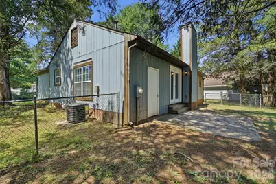 11813 Moonridge Drive, Charlotte, NC 28226 - Photo 24