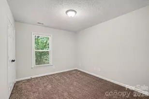 9604 Newby Ln, Matthews, NC 28105 - Photo 8