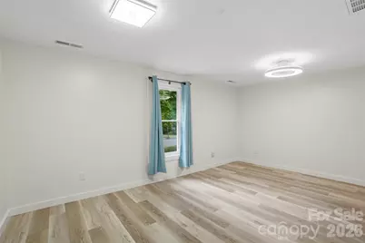 121 Oak Street, Belmont, NC 28012 - Photo 14