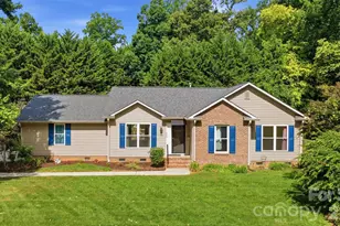 121 Oak St, Belmont, NC 28012 - Photo 1