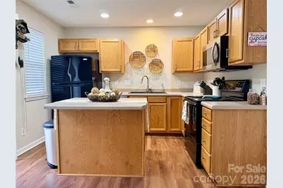 605 Gelderland Drive, Matthews, NC 28104 - Photo 4