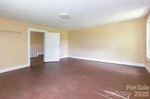 4085 Jacks Creek Rd, Burnsville, NC 28714 - Photo 20