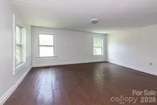 4085 Jacks Creek Rd, Burnsville, NC 28714 - Photo 18