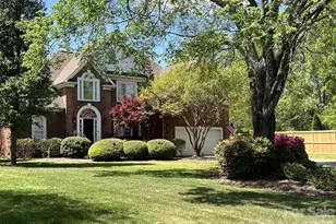 10300 Lady Grace Ln, Charlotte, NC 28270 - Photo 2