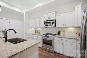 18745 Daymark Dr, Cornelius, NC 28031 - Photo 16