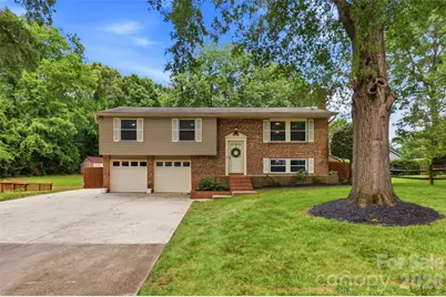 716 Regency Drive, Charlotte, NC 28211 - Photo 1