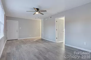 525 12th Street SW, Hickory, NC 28601 - Photo 6