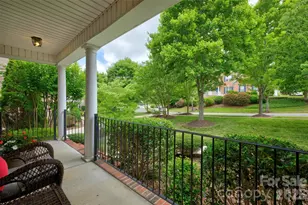9220 Kensington Forest Dr, Harrisburg, NC 28075 - Photo 2