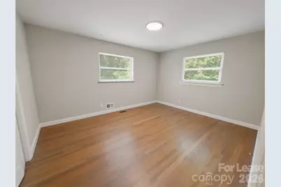 765 8th Avenue Drive SE, Hickory, NC 28602 - Photo 18