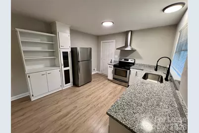 765 8th Avenue Drive SE, Hickory, NC 28602 - Photo 8