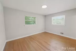 765 8th Ave Dr SE, Hickory, NC 28602 - Photo 14