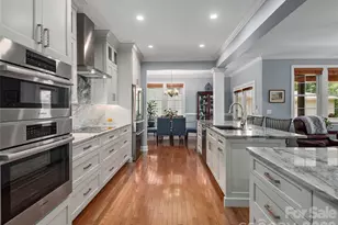 21 Dayflower Dr, Asheville, NC 28803 - Photo 8