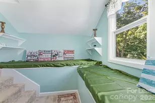 1906 New Garden Rd, Greensboro, NC 27410 - Photo 20
