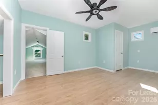 1906 New Garden Rd, Greensboro, NC 27410 - Photo 18