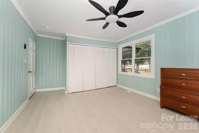 1906 New Garden Road, Greensboro, NC 27410 - Photo 30