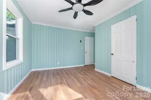 1906 New Garden Rd, Greensboro, NC 27410 - Photo 22