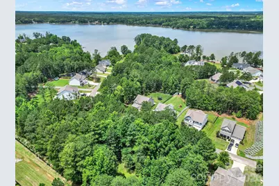 9425 Tradewinds Court, Lancaster, SC 29720 - Photo 2