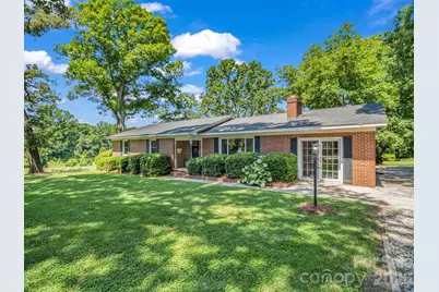 184 Edwards Street, Rutherfordton, NC 28139 - Photo 1