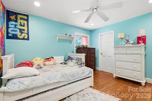 2620 Lynbridge Dr, Charlotte, NC 28226 - Photo 24