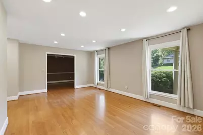 2620 Lynbridge Drive, Charlotte, NC 28226 - Photo 4