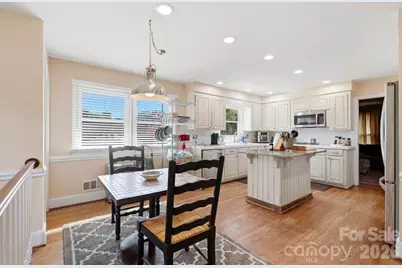 2620 Lynbridge Drive, Charlotte, NC 28226 - Photo 10