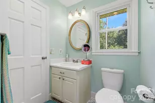 2620 Lynbridge Dr, Charlotte, NC 28226 - Photo 22