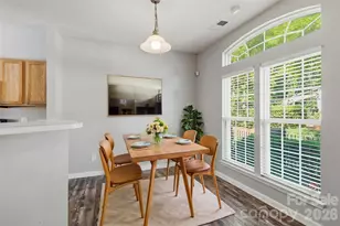 6172 Prosperity Church Rd, Charlotte, NC 28269 - Photo 2
