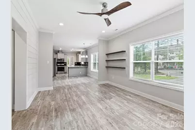 1508 Pennsylvania Avenue, Hendersonville, NC 28739 - Photo 12