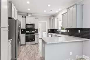 1508 Pennsylvania Ave, Hendersonville, NC 28739 - Photo 10