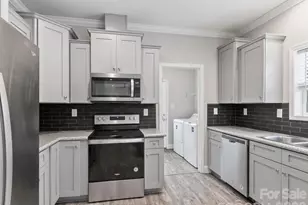 1508 Pennsylvania Ave, Hendersonville, NC 28739 - Photo 14
