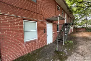 325 Chambers St, Statesville, NC 28677 - Photo 2