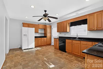 221 S Potter Road, Lancaster, SC 29720 - Photo 6