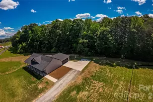 1643 Beamguard Rd, Clover, SC 29710 - Photo 32