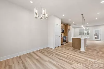 6008 Pivot Court, Charlotte, NC 28205 - Photo 10
