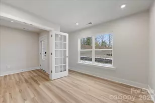 6008 Pivot Ct, Charlotte, NC 28205 - Photo 4