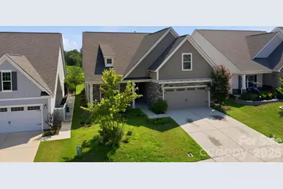 219 Canada Drive, Statesville, NC 28677 - Photo 4