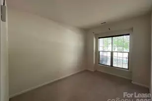 11142 Cypress View Dr, Charlotte, NC 28262 - Photo 2