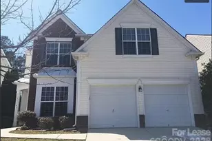 11142 Cypress View Dr, Charlotte, NC 28262 - Photo 1