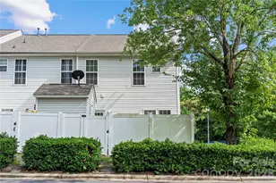 12353 Jessica Pl, Charlotte, NC 28269 - Photo 36