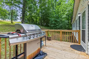 4265 Dry Pond Ln, Conover, NC 28613 - Photo 4