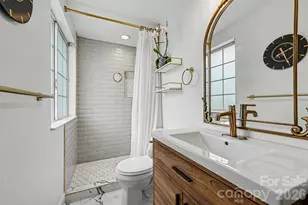 5821 Shadow Creek Rd, Charlotte, NC 28226 - Photo 16