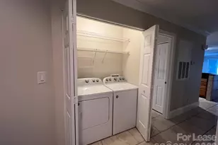 18733 Vineyard Point Ln, Cornelius, NC 28031 - Photo 6