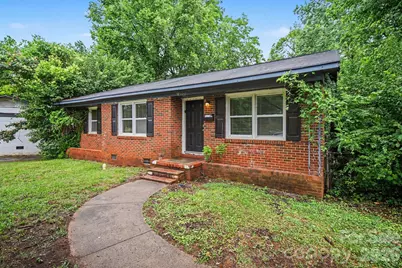 3700 Sargeant Drive, Charlotte, NC 28217 - Photo 2