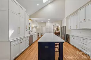 17229 Green Dolphin Ln, Cornelius, NC 28031 - Photo 10