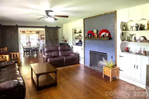 68 Hillside Terrace Dr, Waynesville, NC 28786 - Photo 6