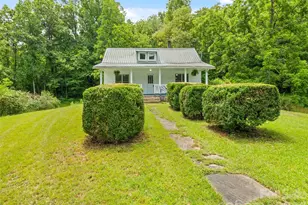 586 Olivet Church Rd, Whittier, NC 28789 - Photo 2
