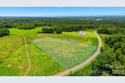 2093 Crestone Way, Connelly Springs, NC 28612 - Photo 2
